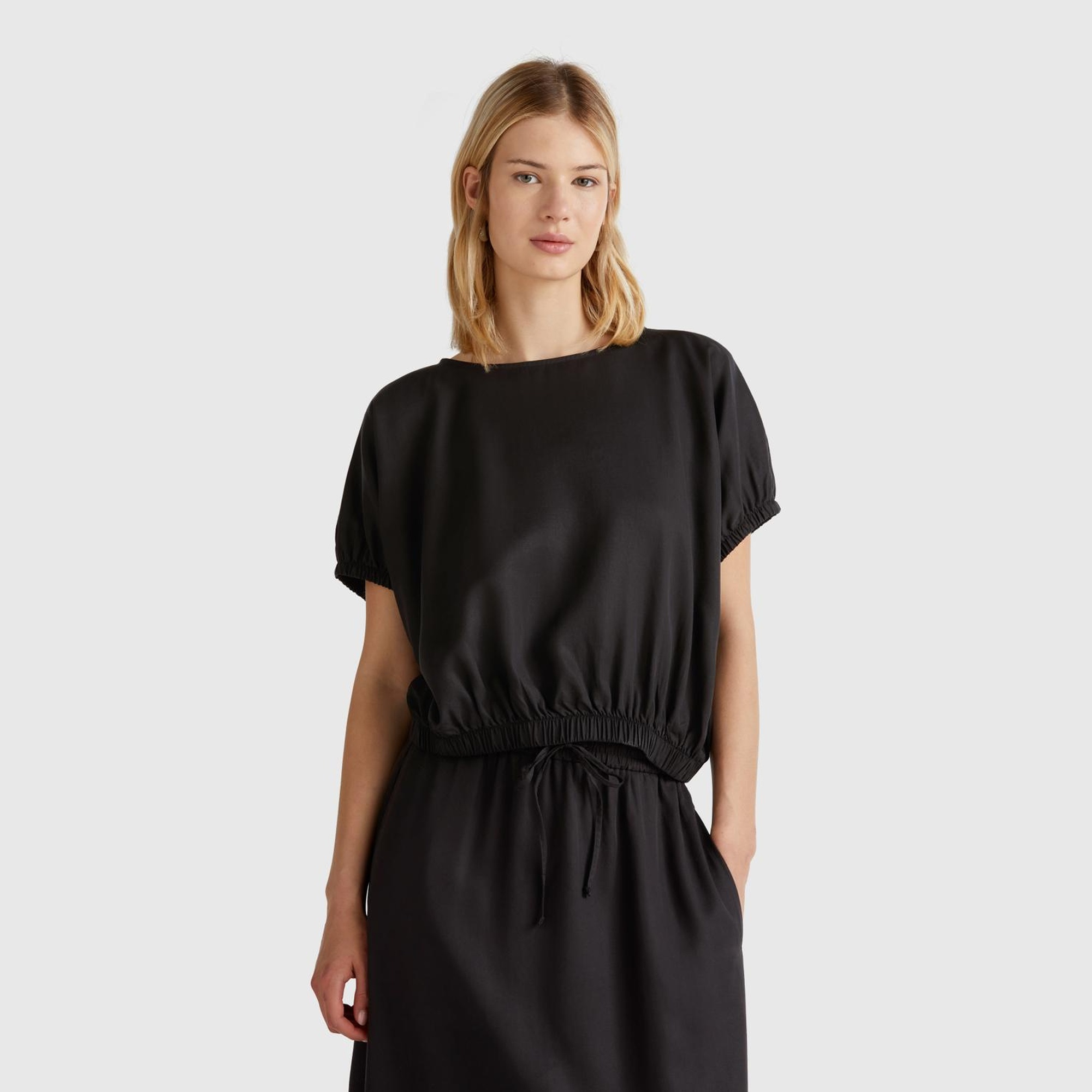 Kadın Siyah %100 Liyosel Beli Lastikli Kimona Kol Bluz