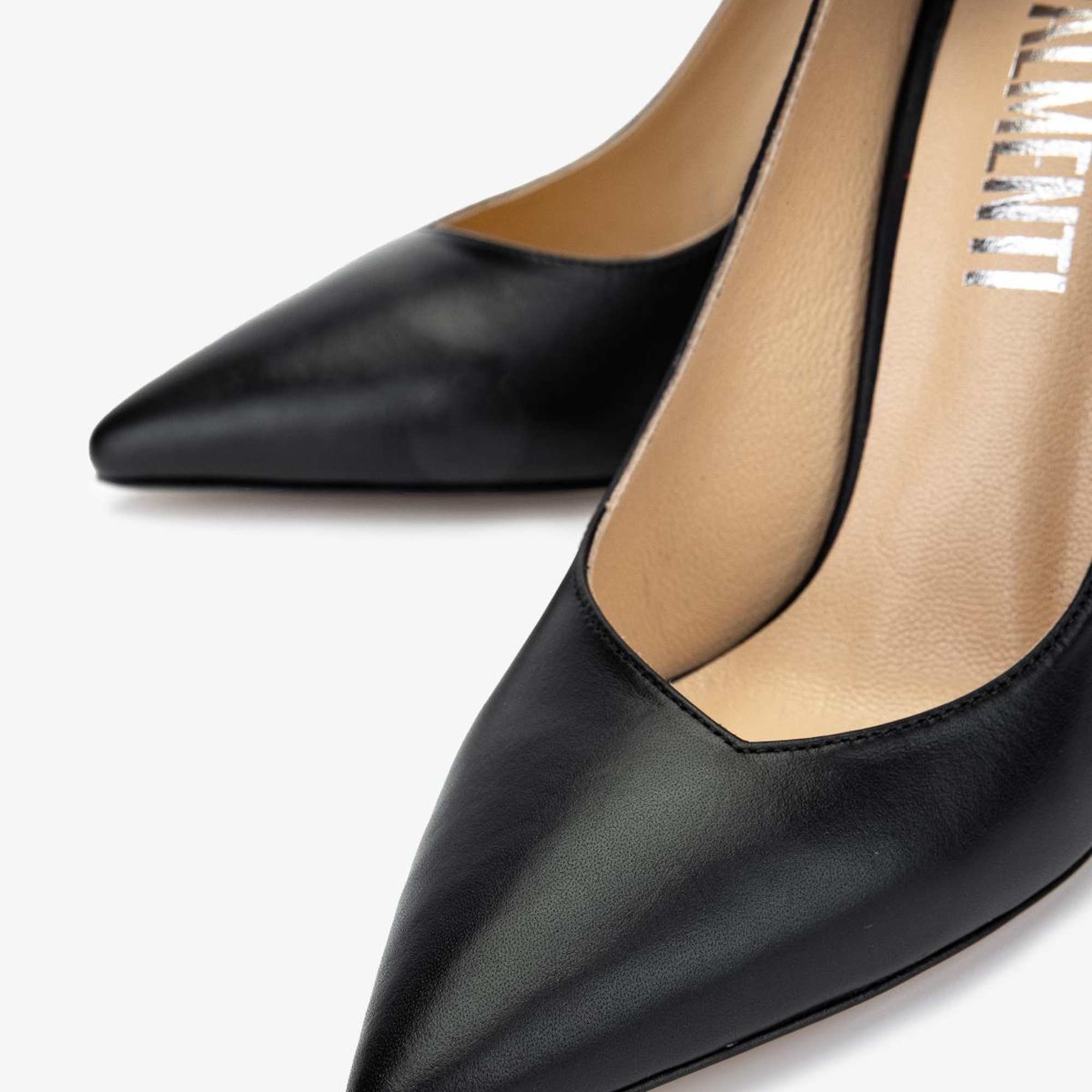 Valmenti Kadın Hakiki Deri Siyah Deri Topuklu Ayakkabı