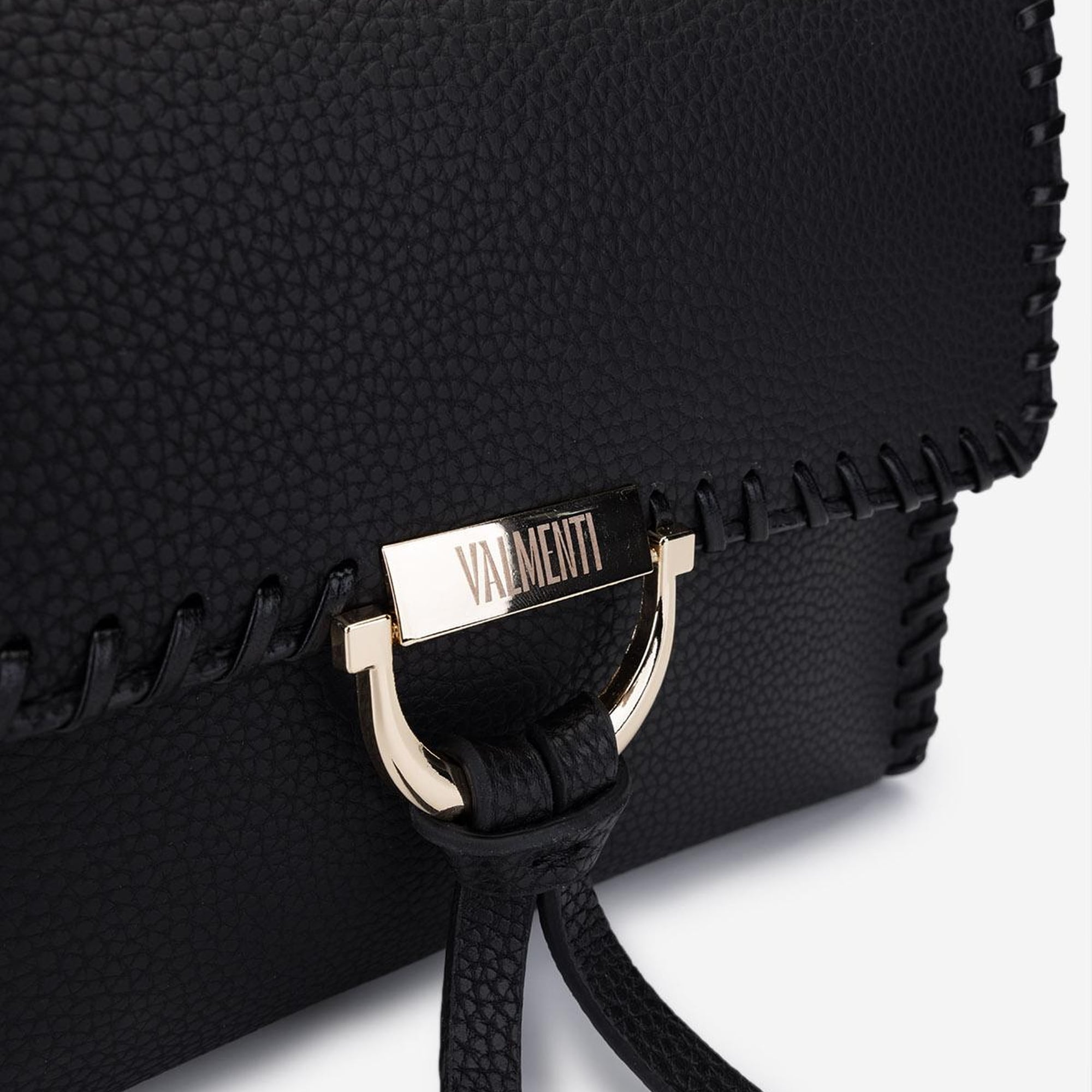 Valmenti Kadın Vegan Siyah Postacı Çanta