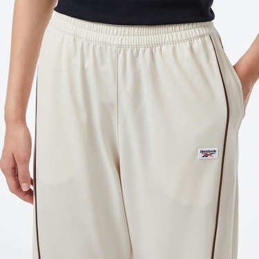  Reebok Cl Cs Bball Kadın Bej Eşofman Altı