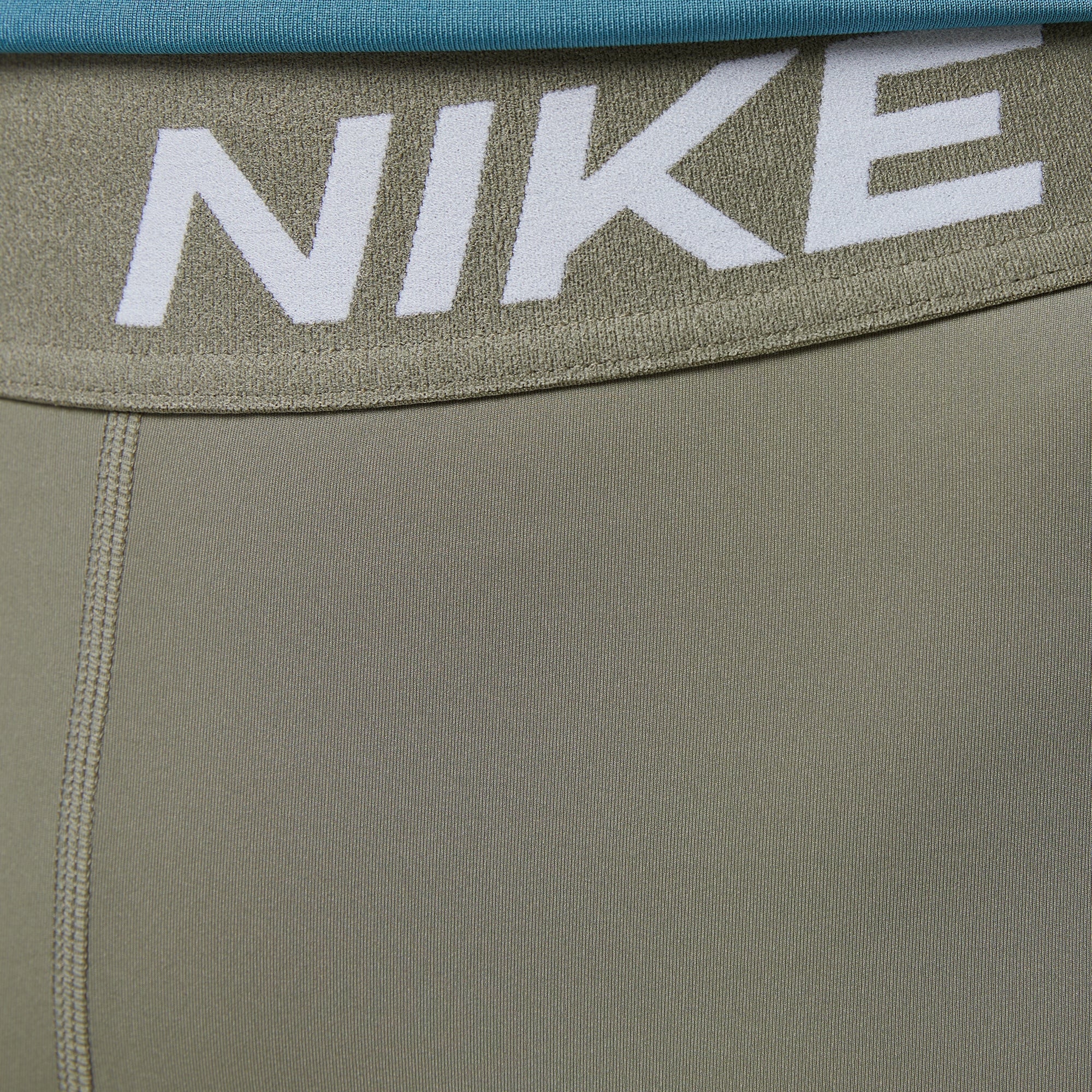 Nike Pro 365 8 cm Kadın Yeşil Şort