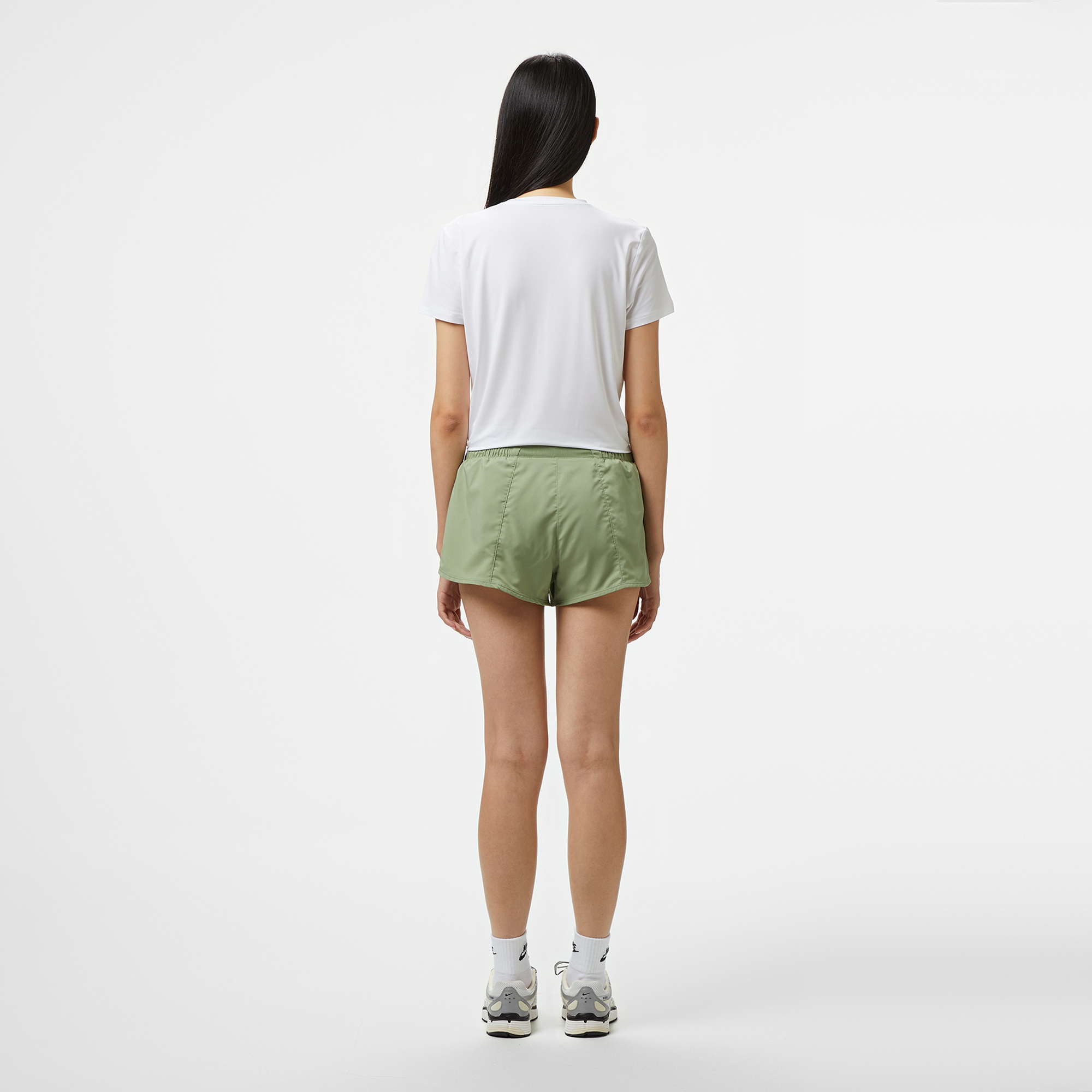 Nike One Dri-Fit Swoosh Kadın Yeşil Şort