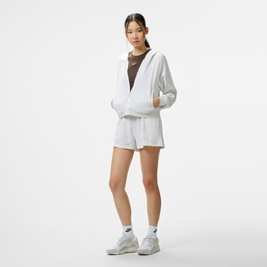  Nike Sportswear Chill Terry 10 cm Kadın Beyaz Şort