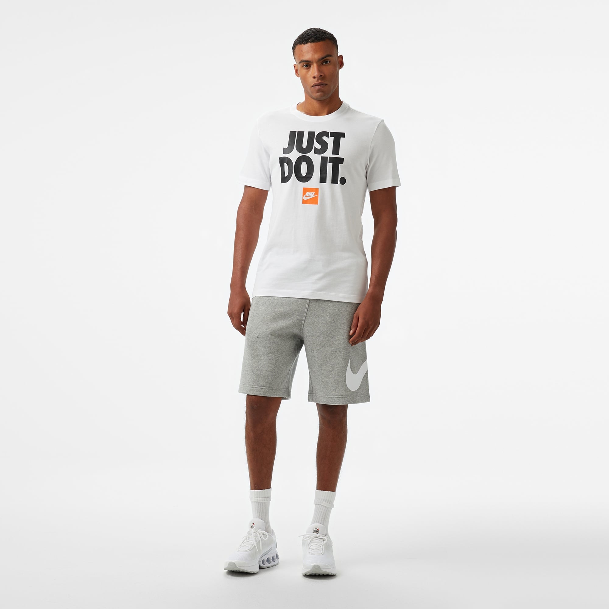 Nike Club Erkek Gri Şort