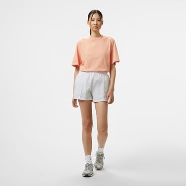  Nike Sportswear Essentials Kadın Turuncu T-Shirt