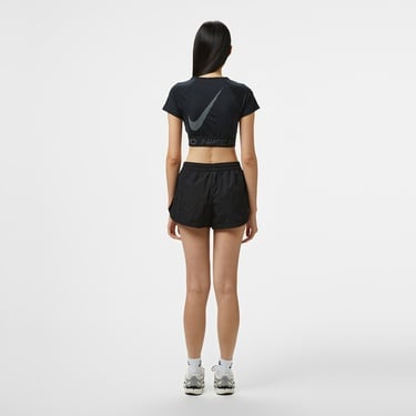  Nike Windrunner Woven 5 cm Kadın Siyah Şort