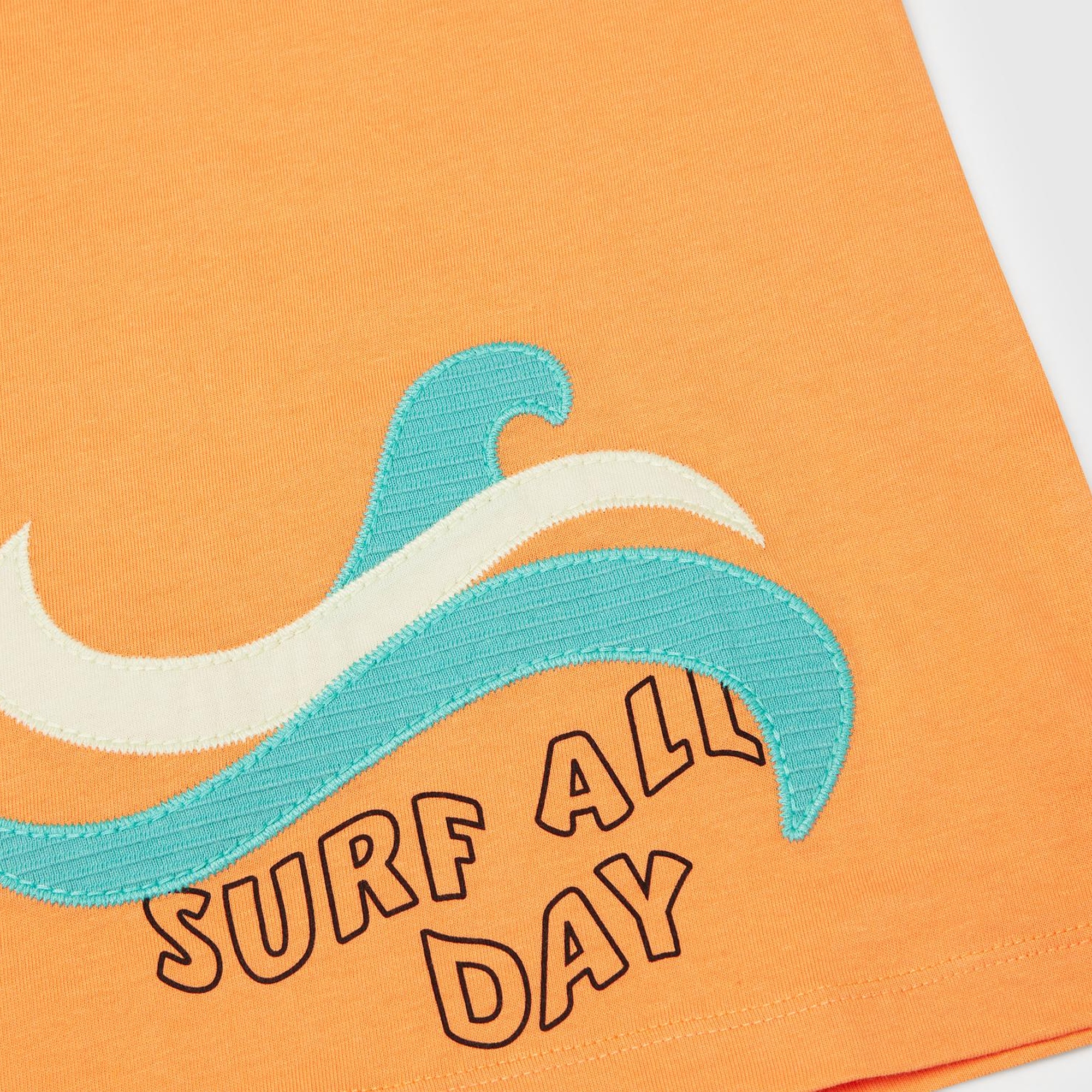 Erkek Çocuk Turuncu Kumaş Aplikeli Önü Baskılı Atlet