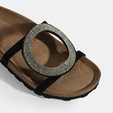  Kadın Siyah Taş Detaylı Süet Terlik