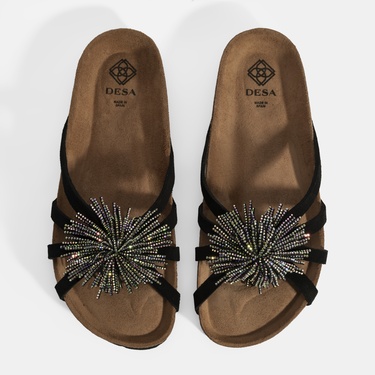  Kadın Siyah Taş Detaylı Süet Terlik