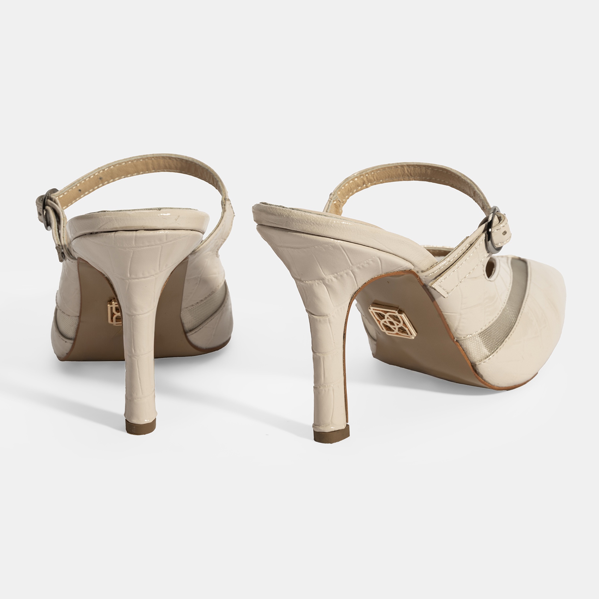 Kadın Krem Ayarlanabilir Tokalı Deri Abiye Topuklu Terlik