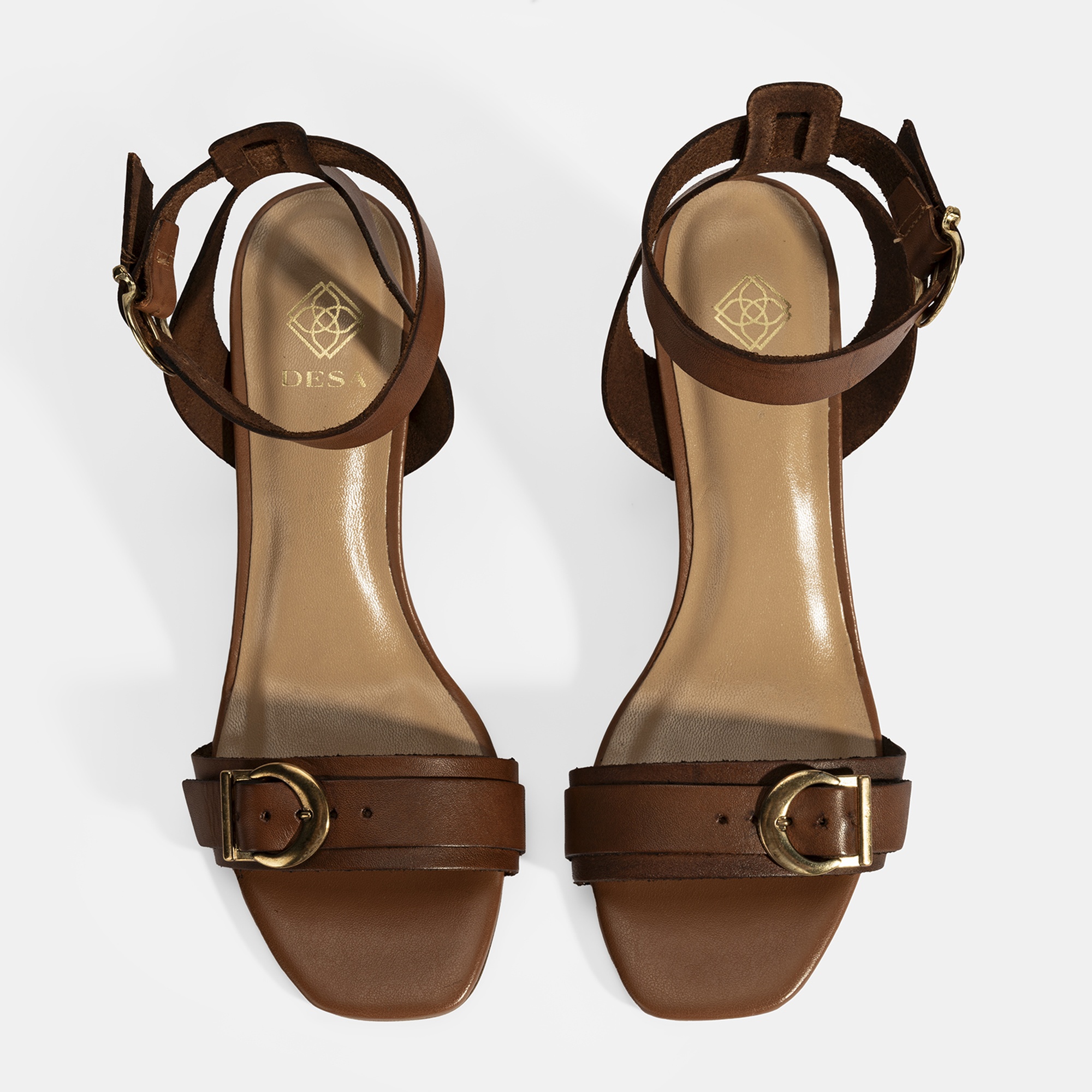 Kadın Taba Ayarlanabilir Tokalı Deri Topuklu Sandalet