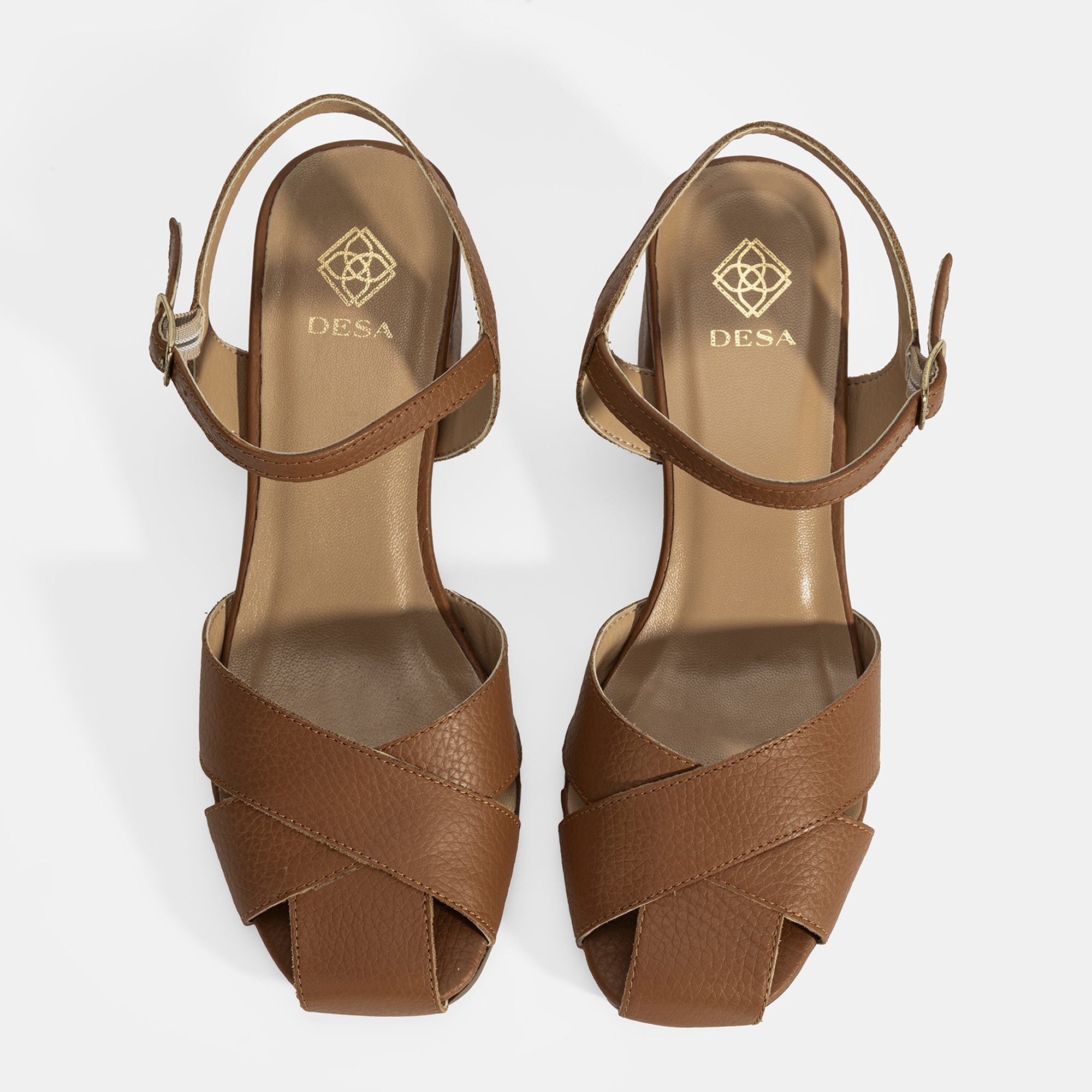 Kadın Taba Ayarlanabilir Tokalı Deri Topuklu Sandalet