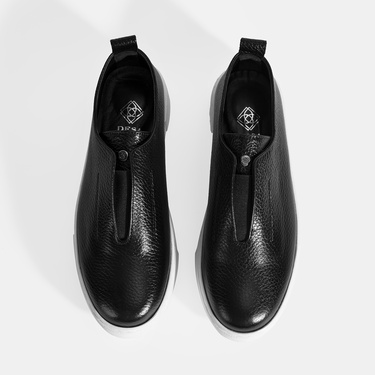  Kadın Siyah Günlük Deri Ayakkabı