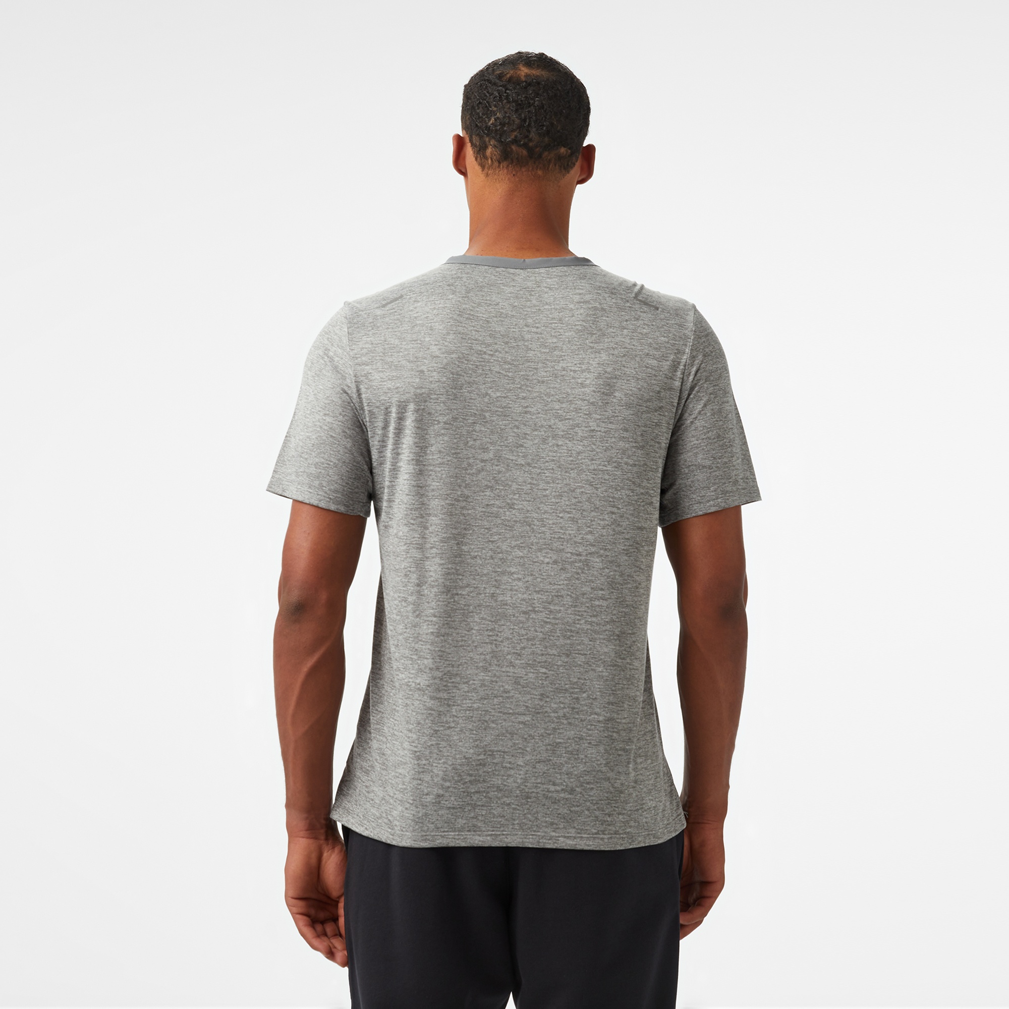 Nike Dri-Fit Rise 365 Ss Erkek Gri T-Shirt