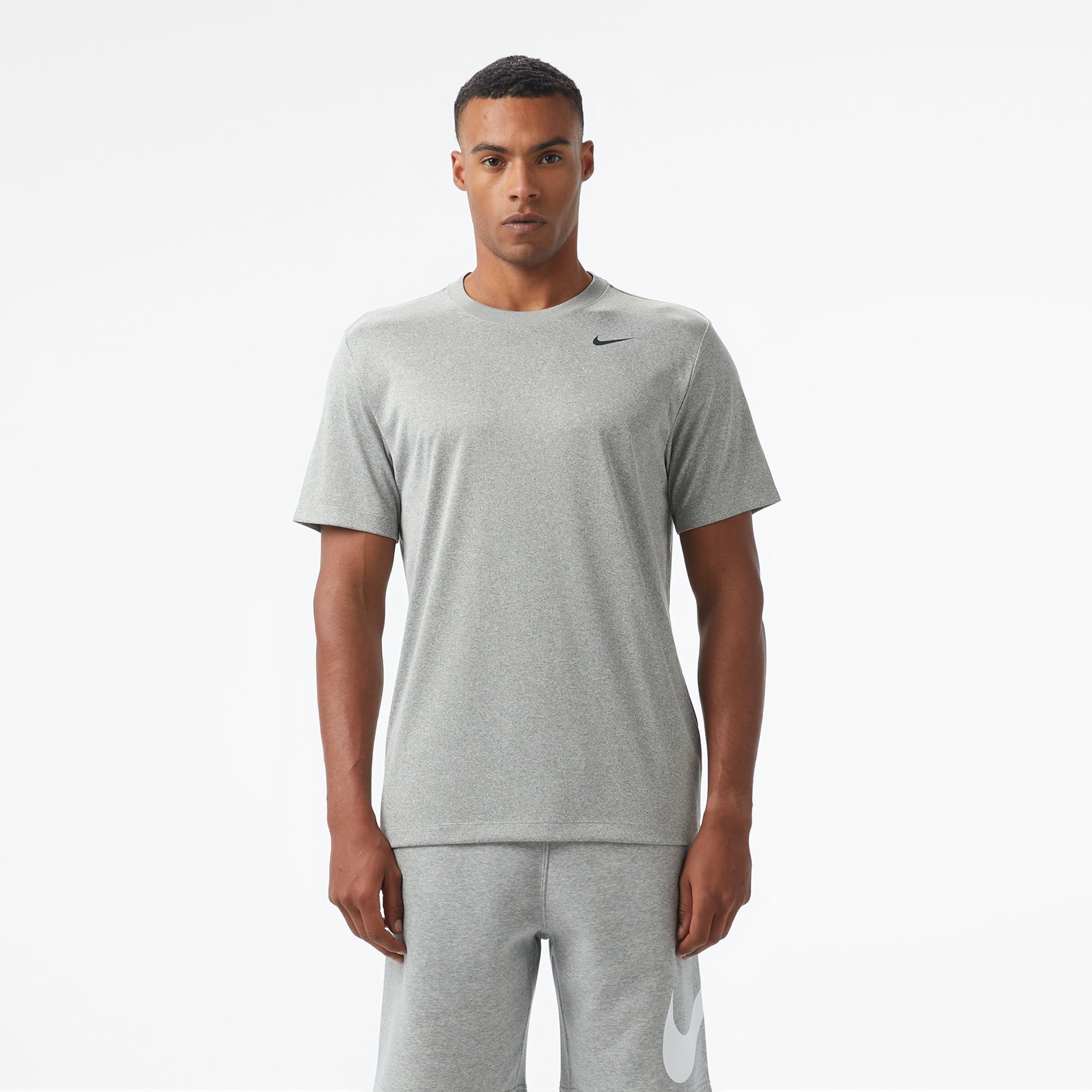 Nike Dri-Fit Reset Erkek Gri T-Shirt