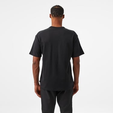  Nike Sportswear Premium Essential Sustainable Erkek Siyah T-Shirt