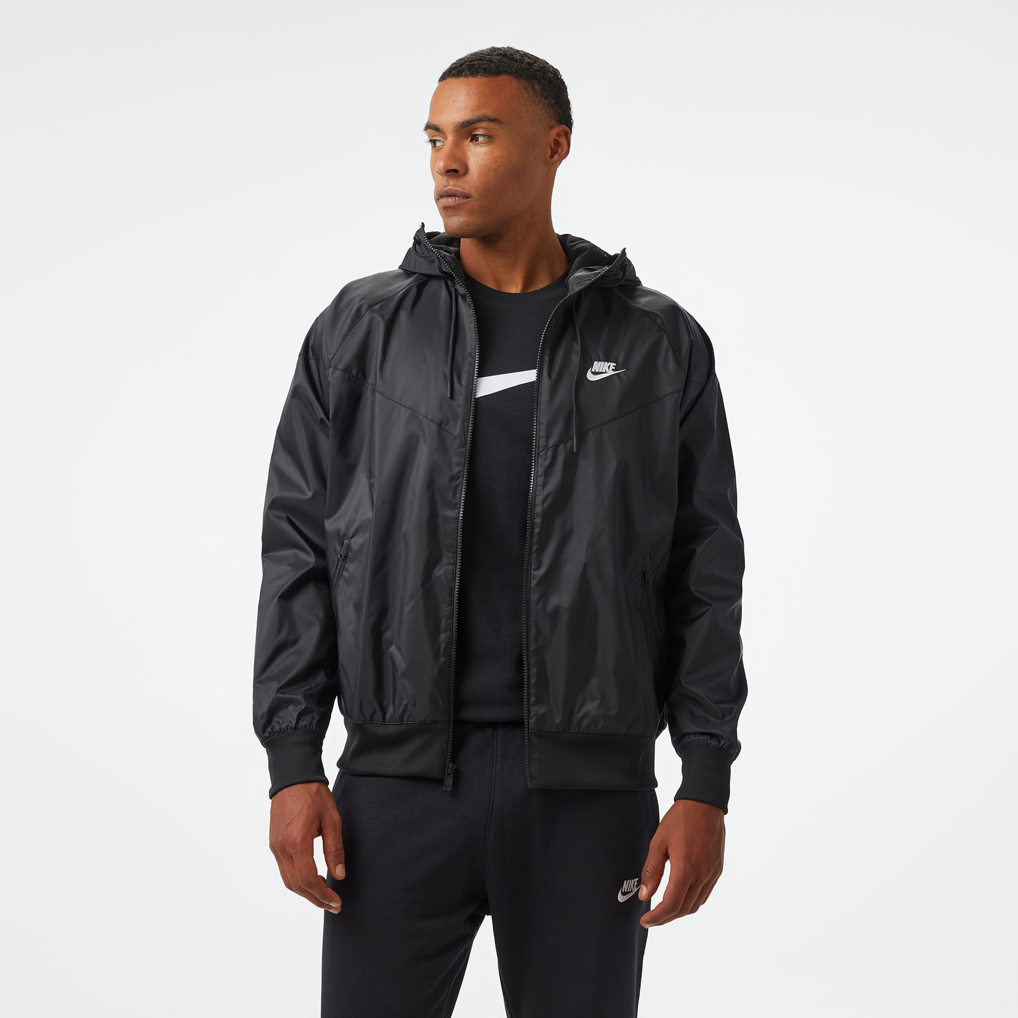  Nike Sportswear Heritage Essentials Windrunner Erkek Siyah Ceket