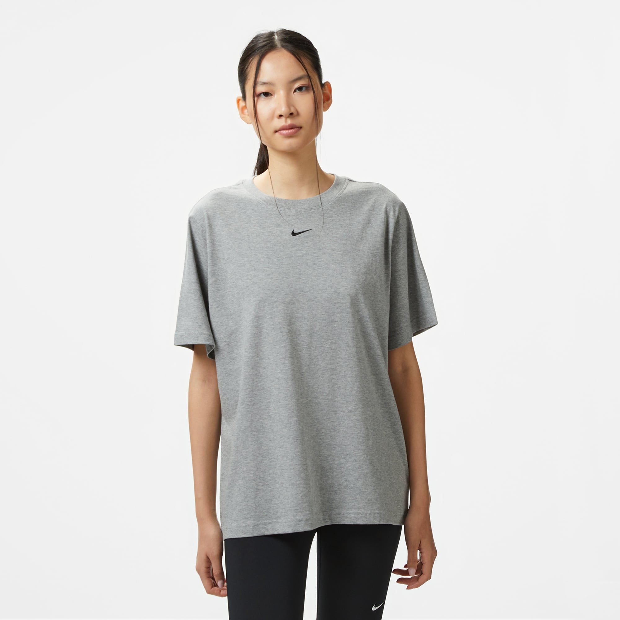 Nike Sportswear Essential Kadın Gri T-Shirt