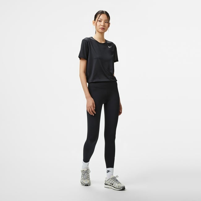  Nike Dri-Fit One High Rise 7/8 Kadın Siyah Tayt