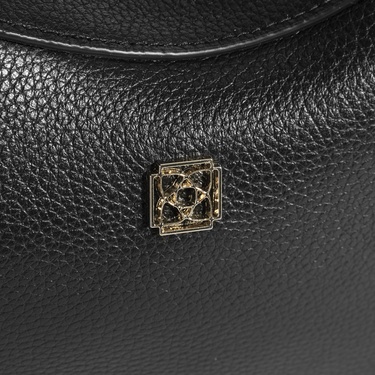  Kadın Siyah Deri Çanta Aksesuarlı Mini El Çantası