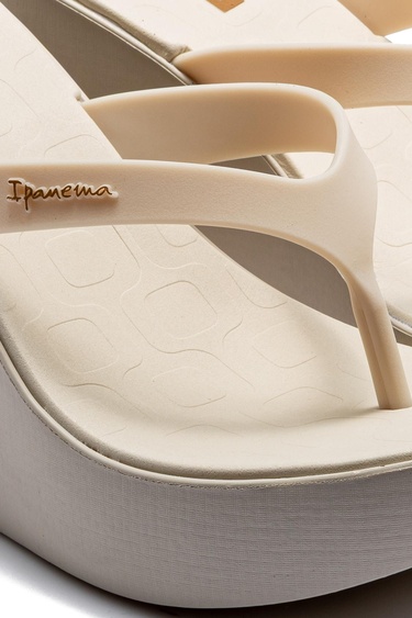  High Fashion Fem Kadın Parmak Arası Terlik Bej 35/40