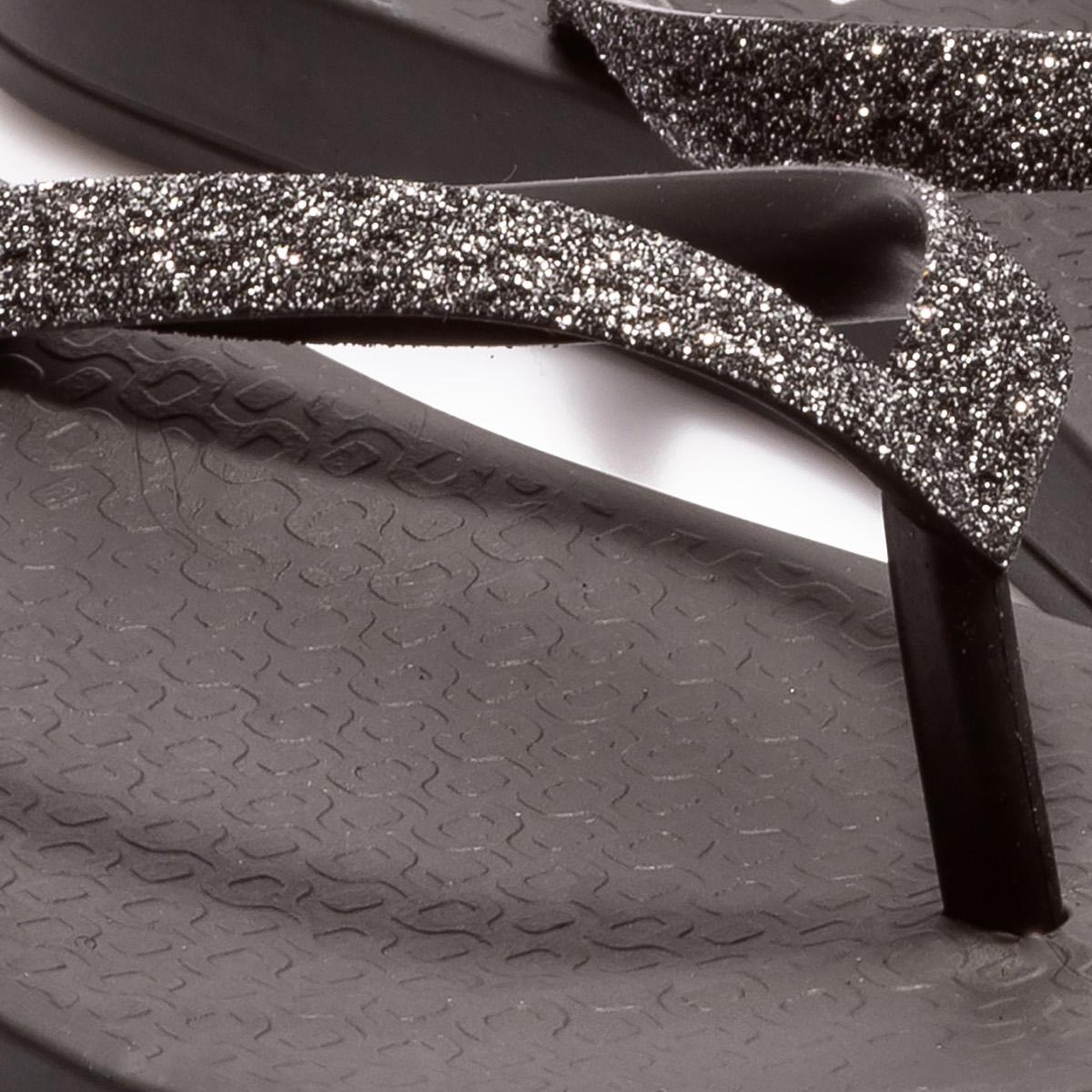 Anatomik Lolita Çocuk Parmak Arası Terlik Siyah 25/35