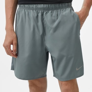  Nike Dri-Fit Challenger 18 cm Erkek Gri Şort