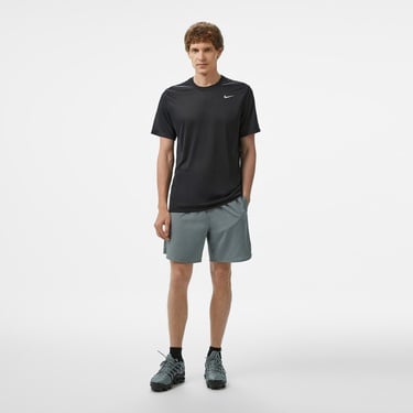  Nike Dri-Fit Challenger 18 cm Erkek Gri Şort