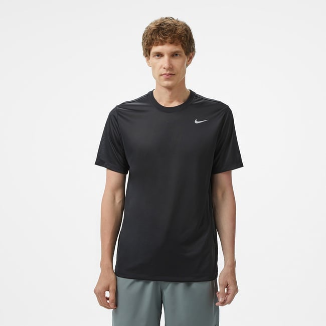  Nike Dri-Fit Reset Erkek Siyah T-Shirt
