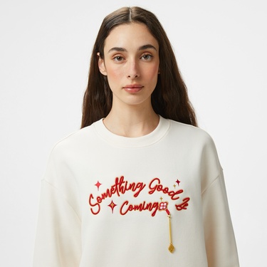  Anta CNY Good Luck Kadın Beyaz Sweatshirt