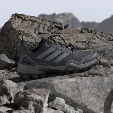  adidas Terrex Skychaser Gore-Tex Kadın Siyah Sneaker