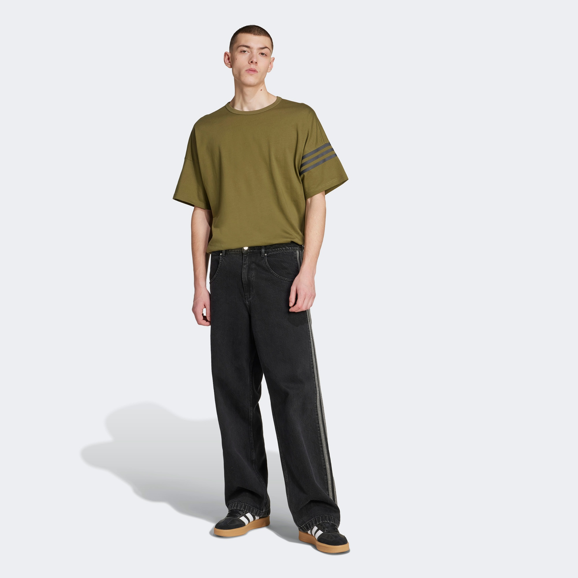 adidas Neuclassics Erkek Yeşil T-Shirt