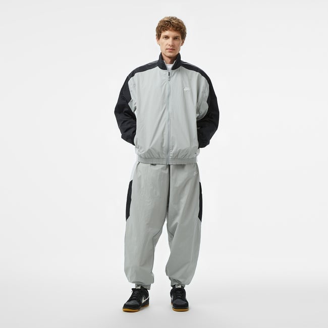  Nike Club Woven Erkek Gri Eşofman Altı