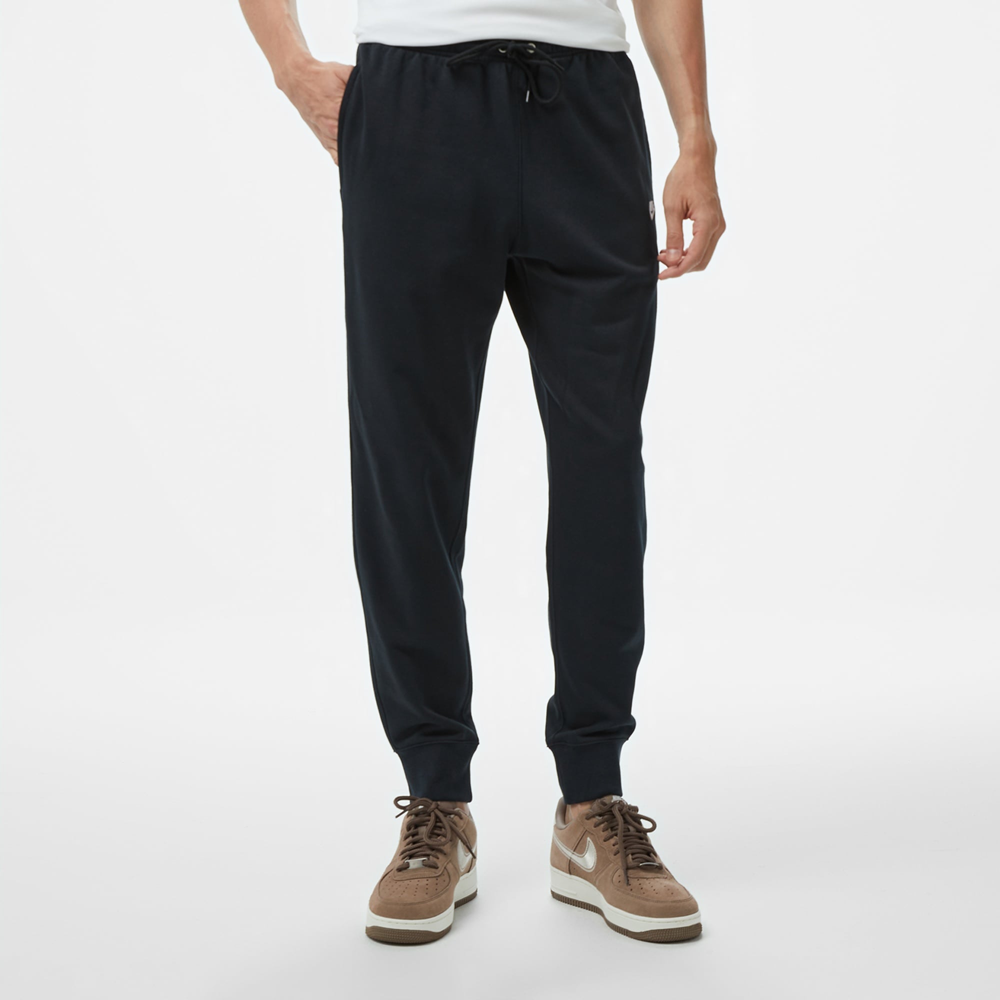 Nike Club Fit Erkek Siyah Eşofman Altı