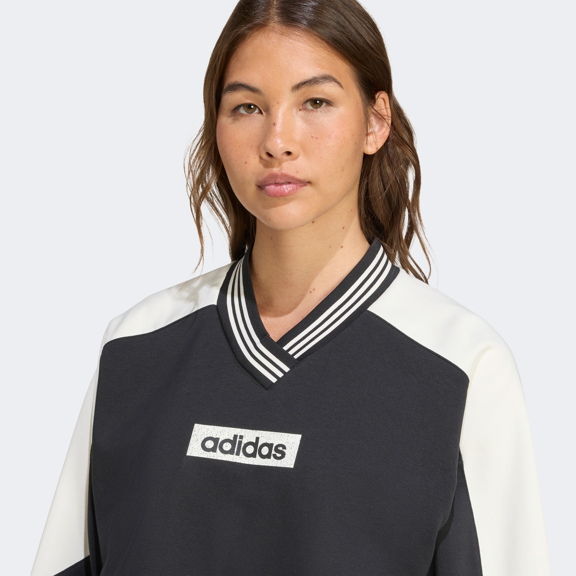adidas Crew Kadın Siyah Sweatshirt