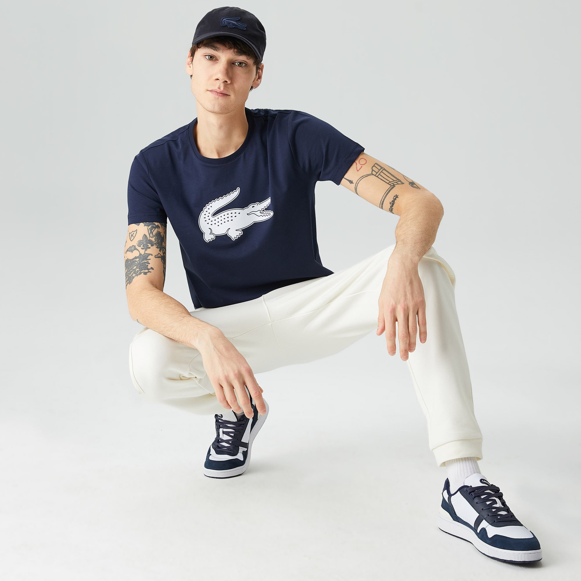 Lacoste Erkek Regular Fit Bisiklet Yaka Baskılı Lacivert T-Shirt