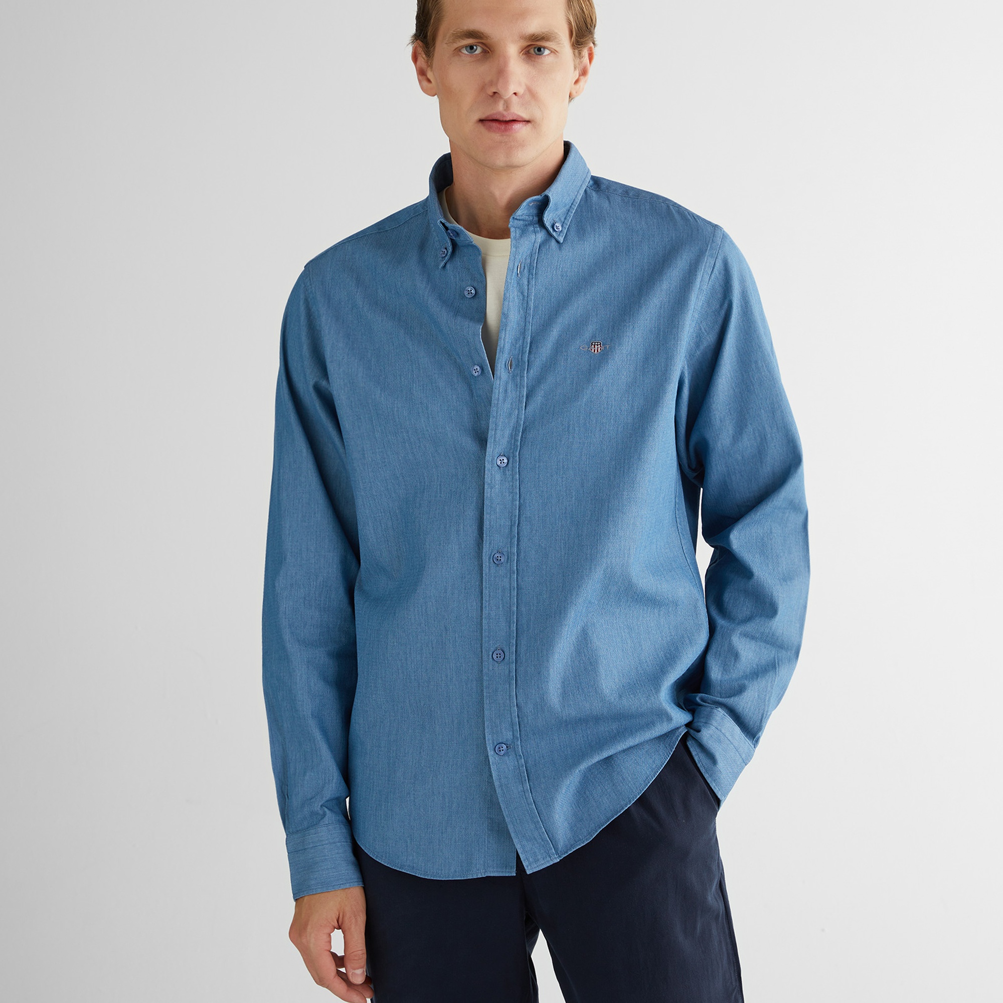GANT Erkek Mavi Regular Fit Düğmeli Yaka Gömlek