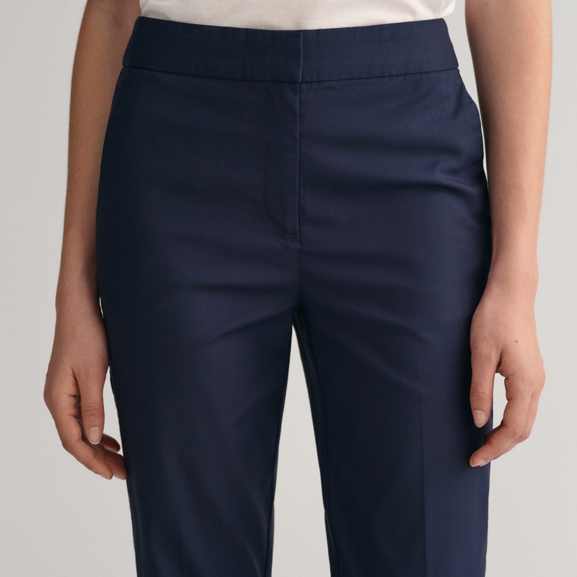 GANT Kadın Lacivert Slim Fit Pantolon