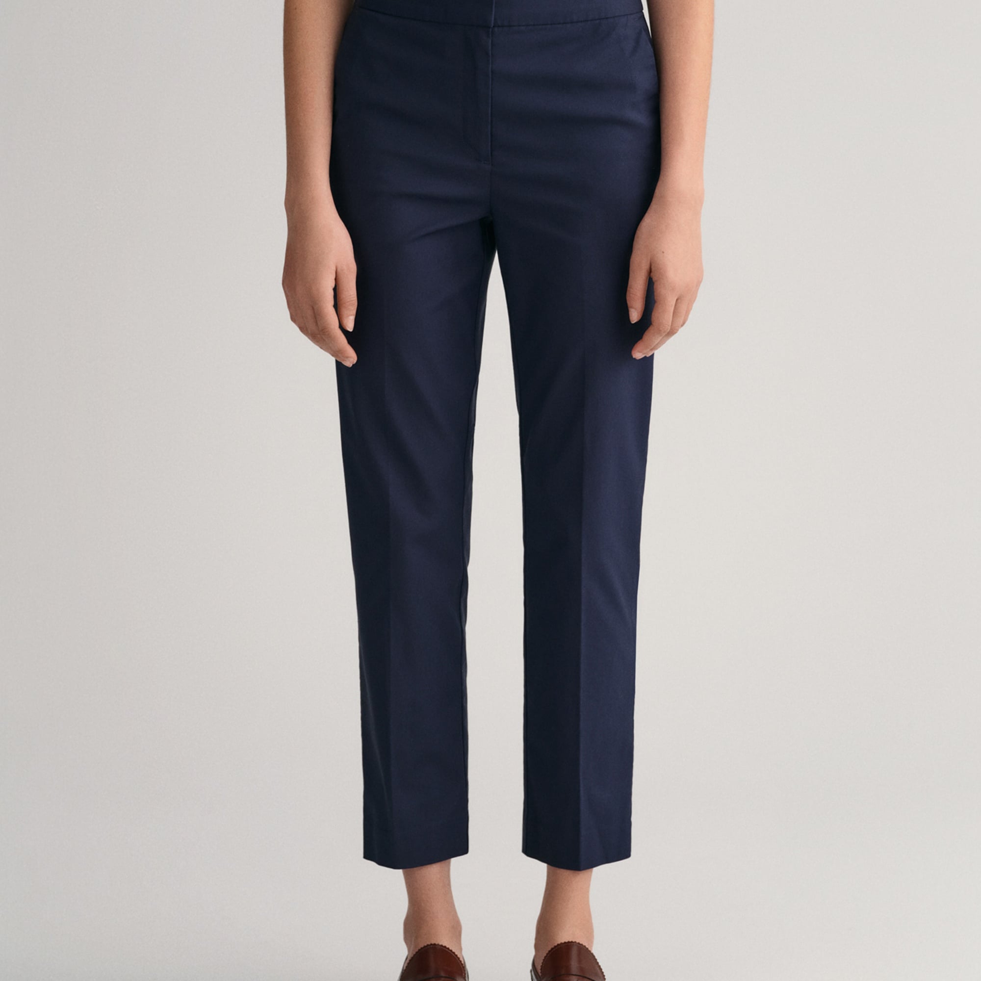 GANT Kadın Lacivert Slim Fit Pantolon