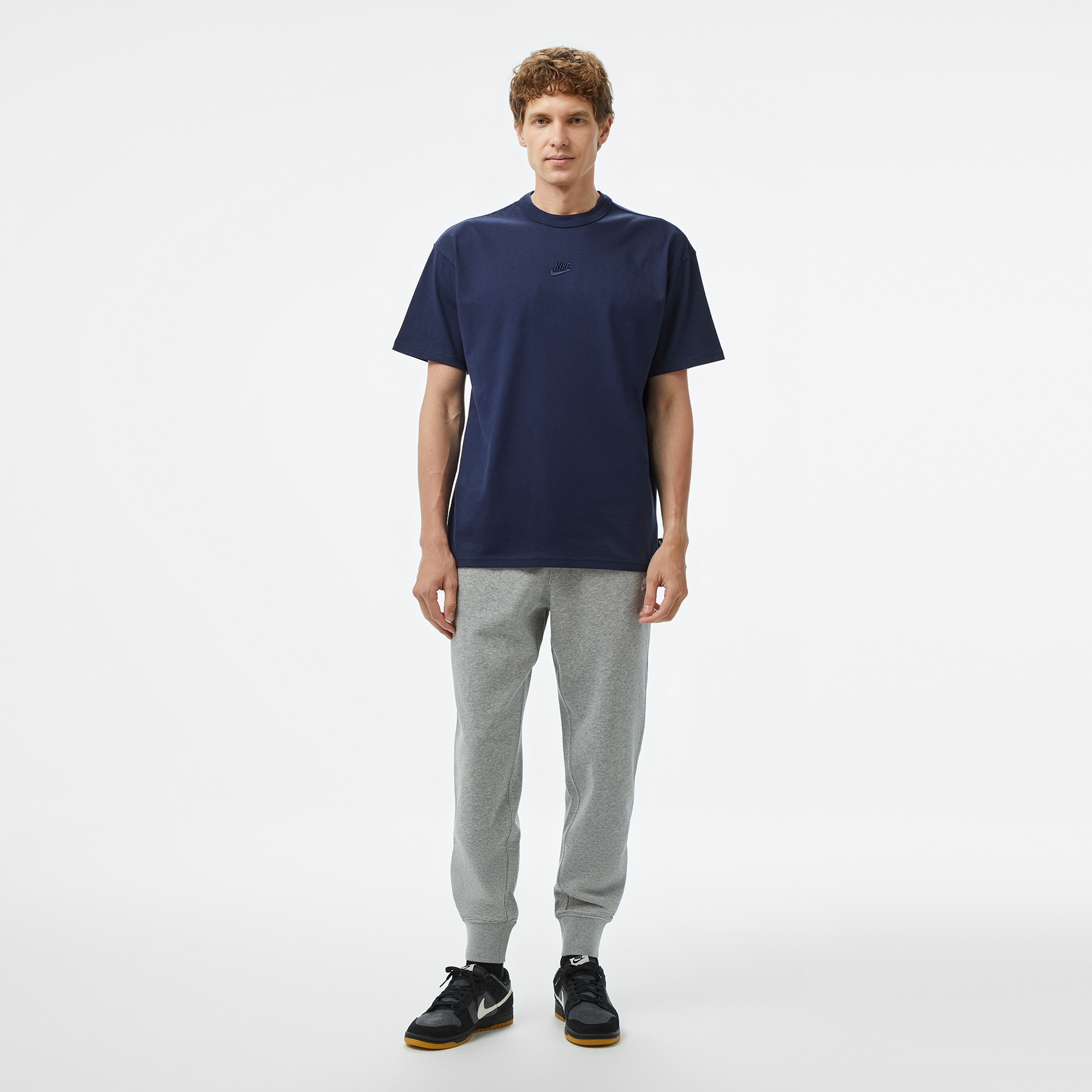 Nike Sportswear Premium Essentials Erkek Mavi T-Shirt