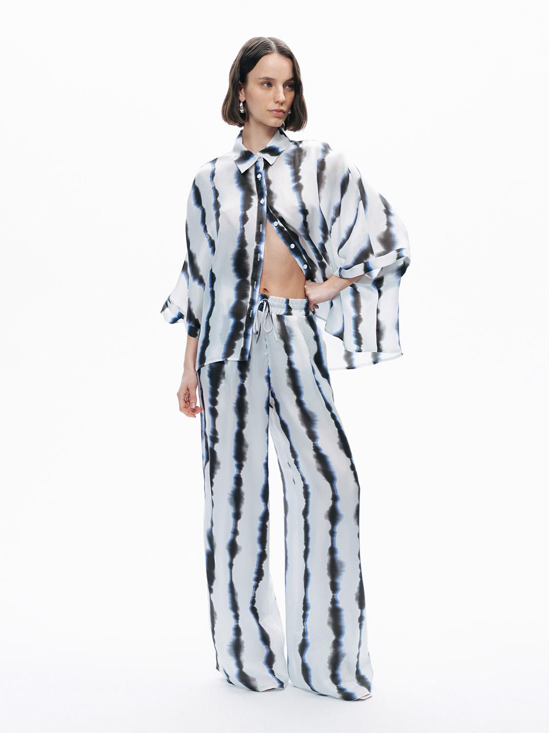  Batik Desenli Pantolon