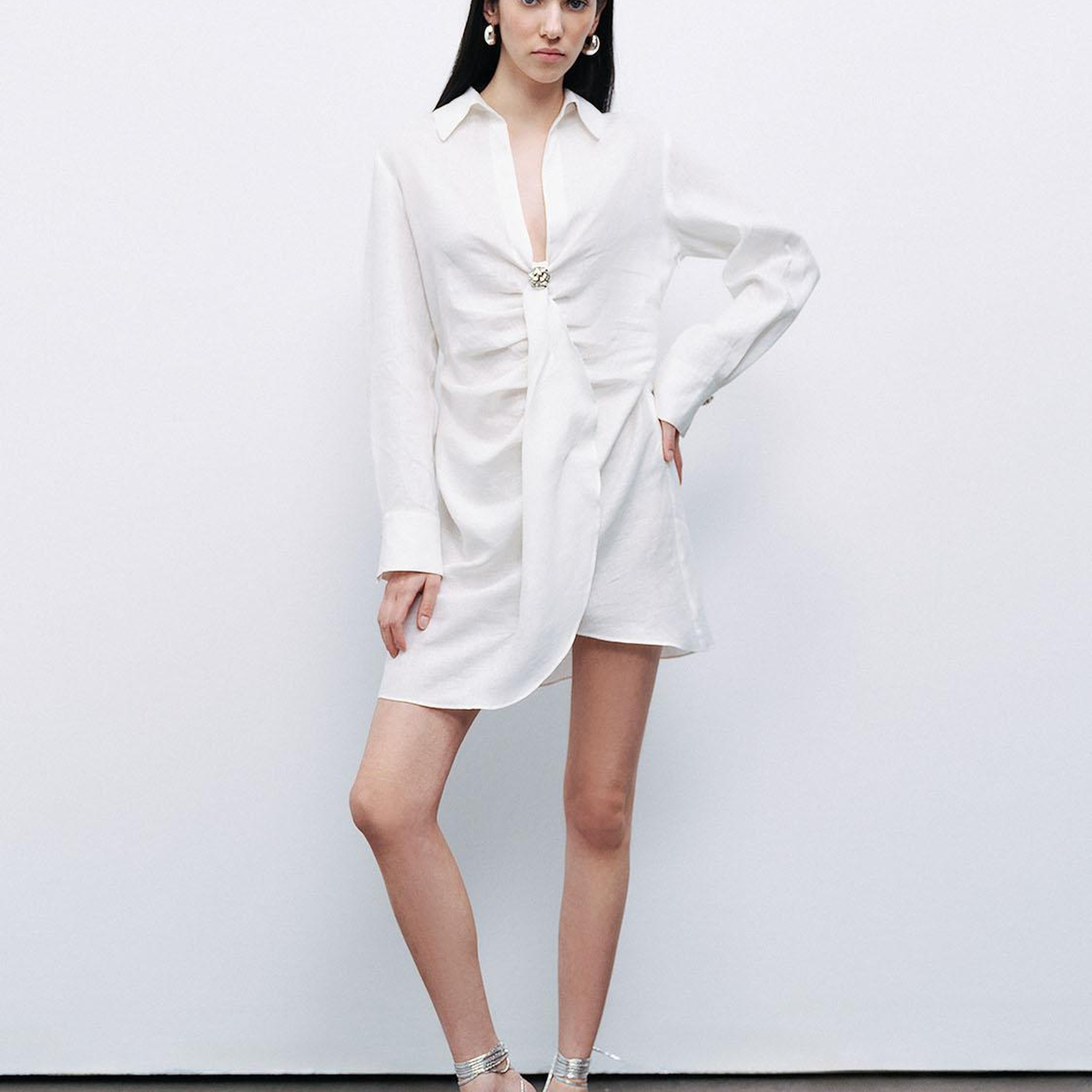 Aksesuar Detaylı Keten Mini Elbise