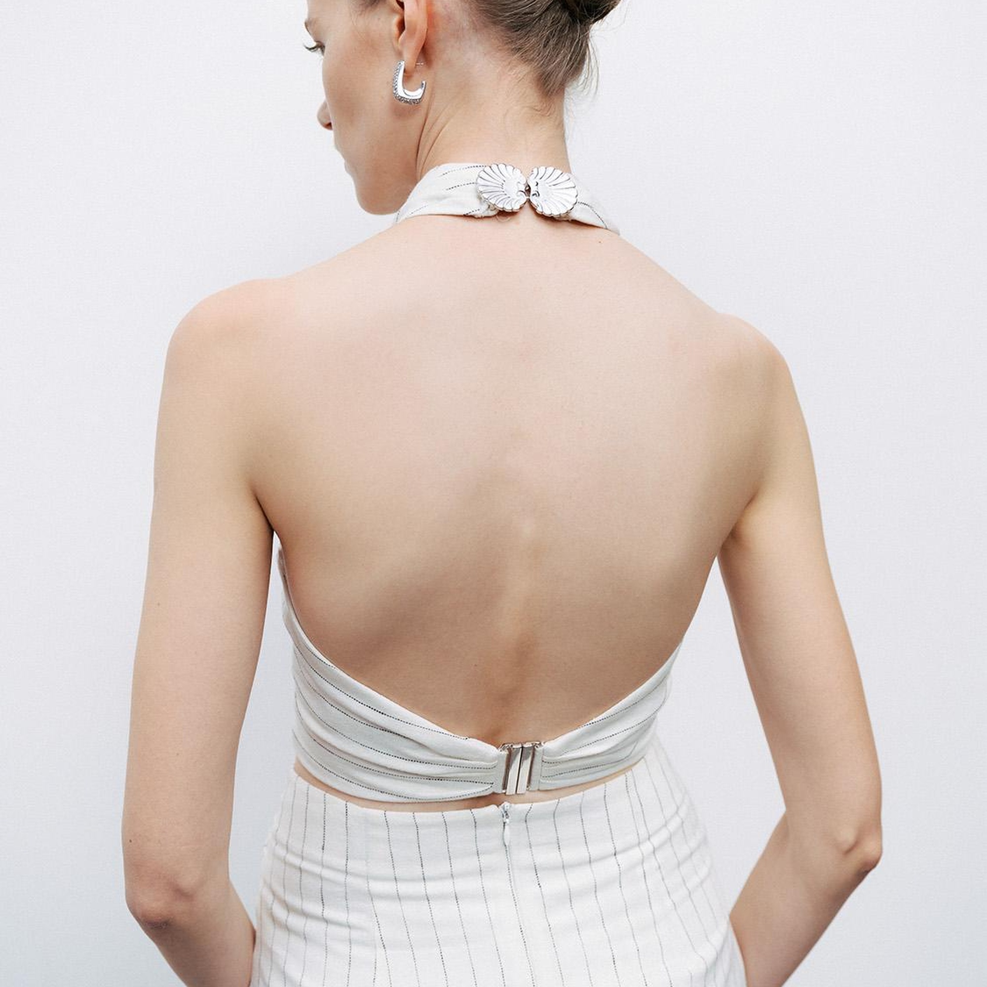 Boyundan Bağlamalı Keten Bluz