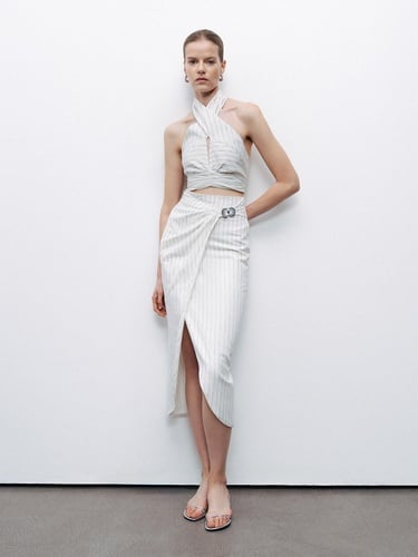  Boyundan Bağlamalı Keten Bluz