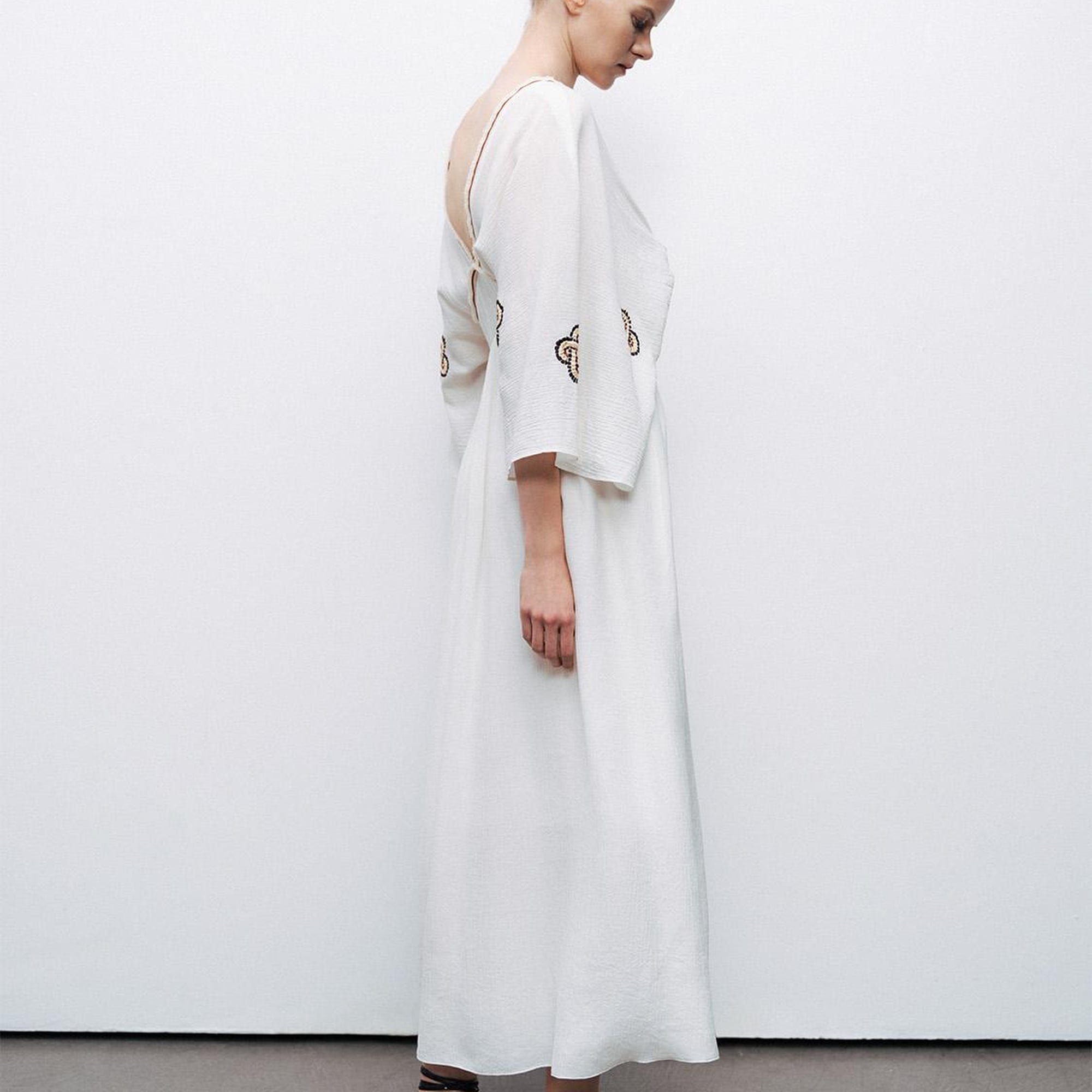 Nakış Detaylı Maxi Elbise