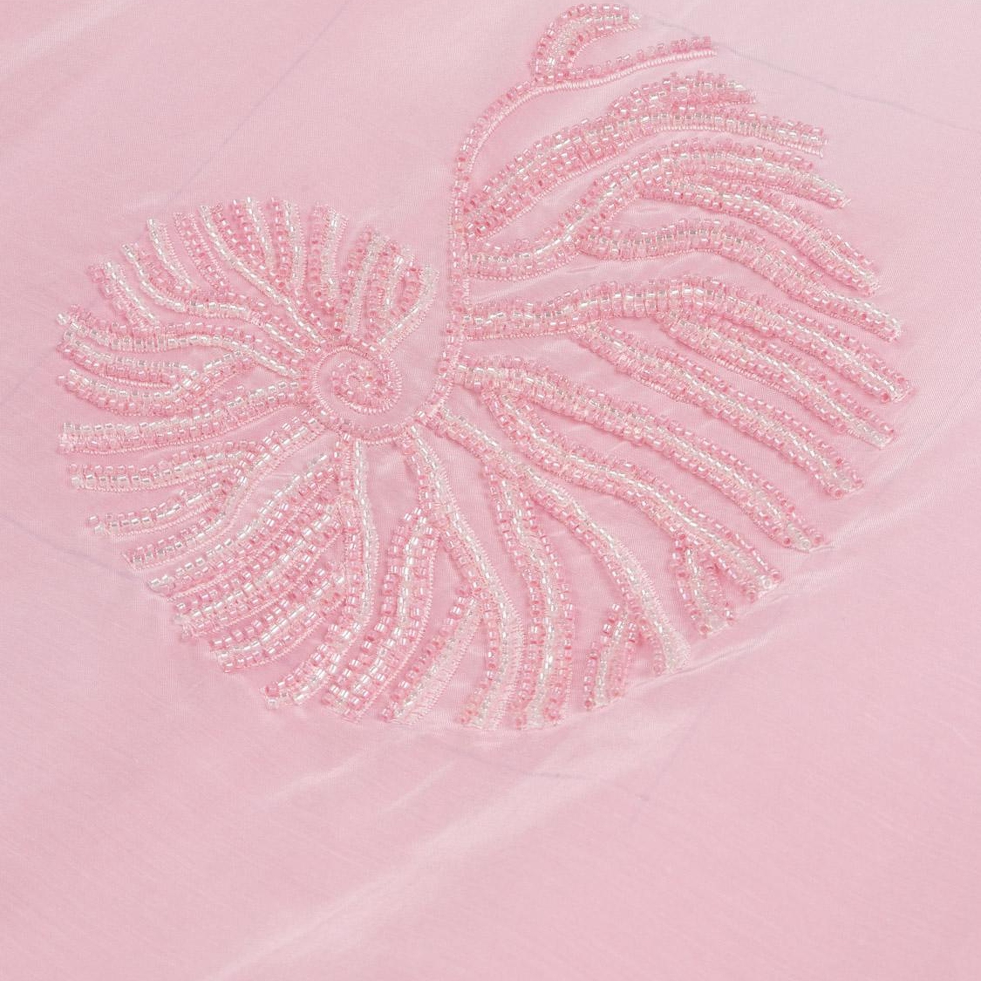 Boncuk İşlemeli Gömlek