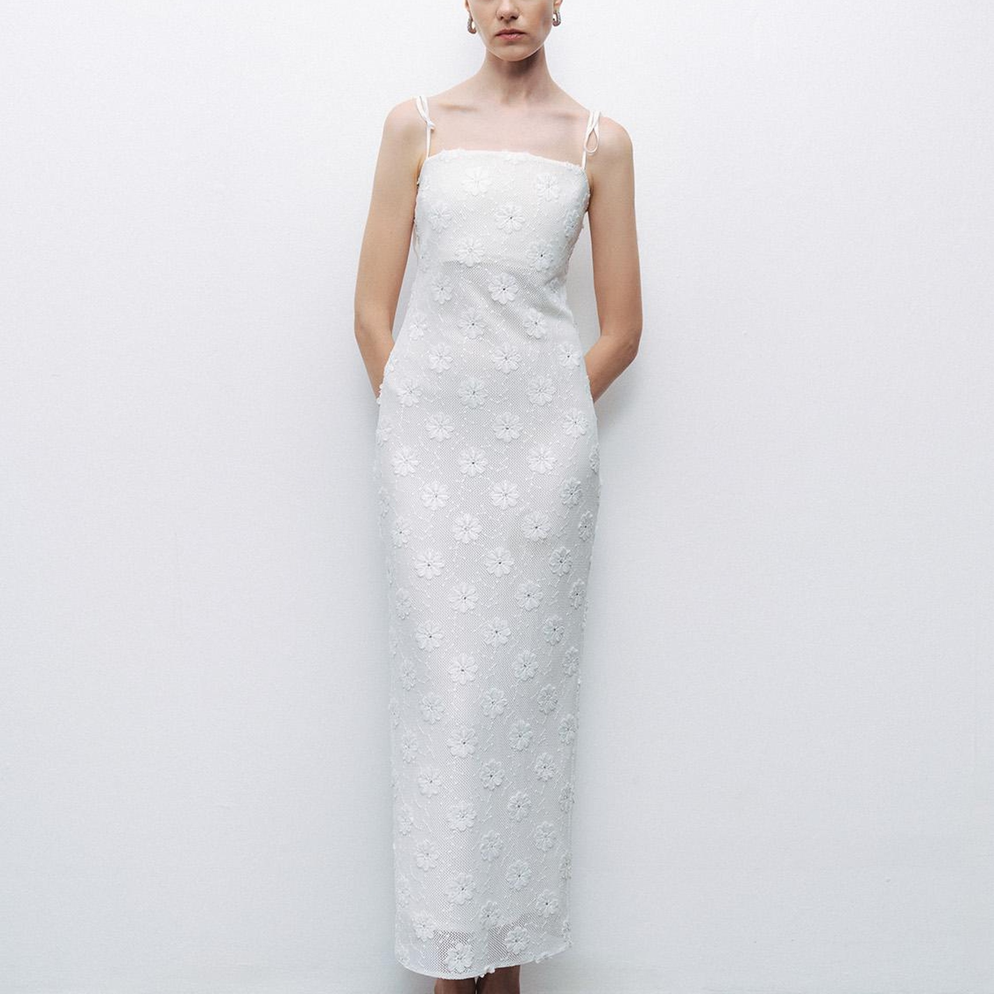 Taşlı Brodeli Elbise