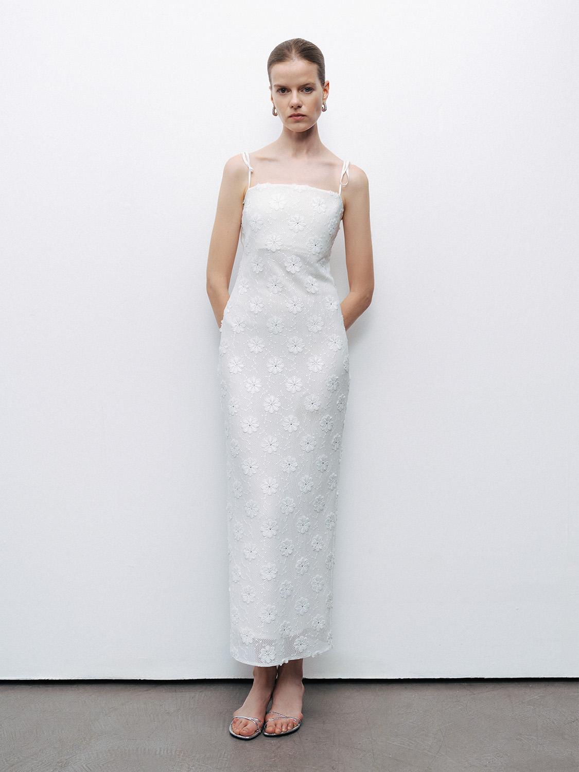  Taşlı Brodeli Elbise