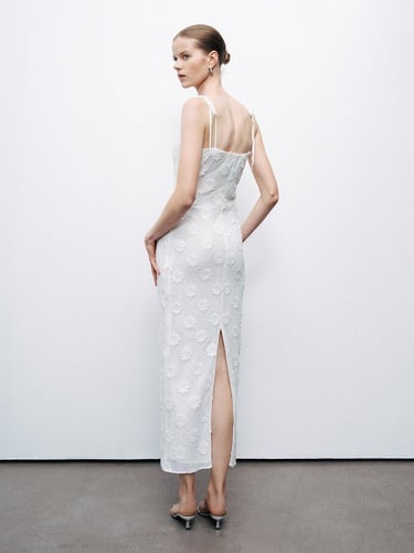  Taşlı Brodeli Elbise