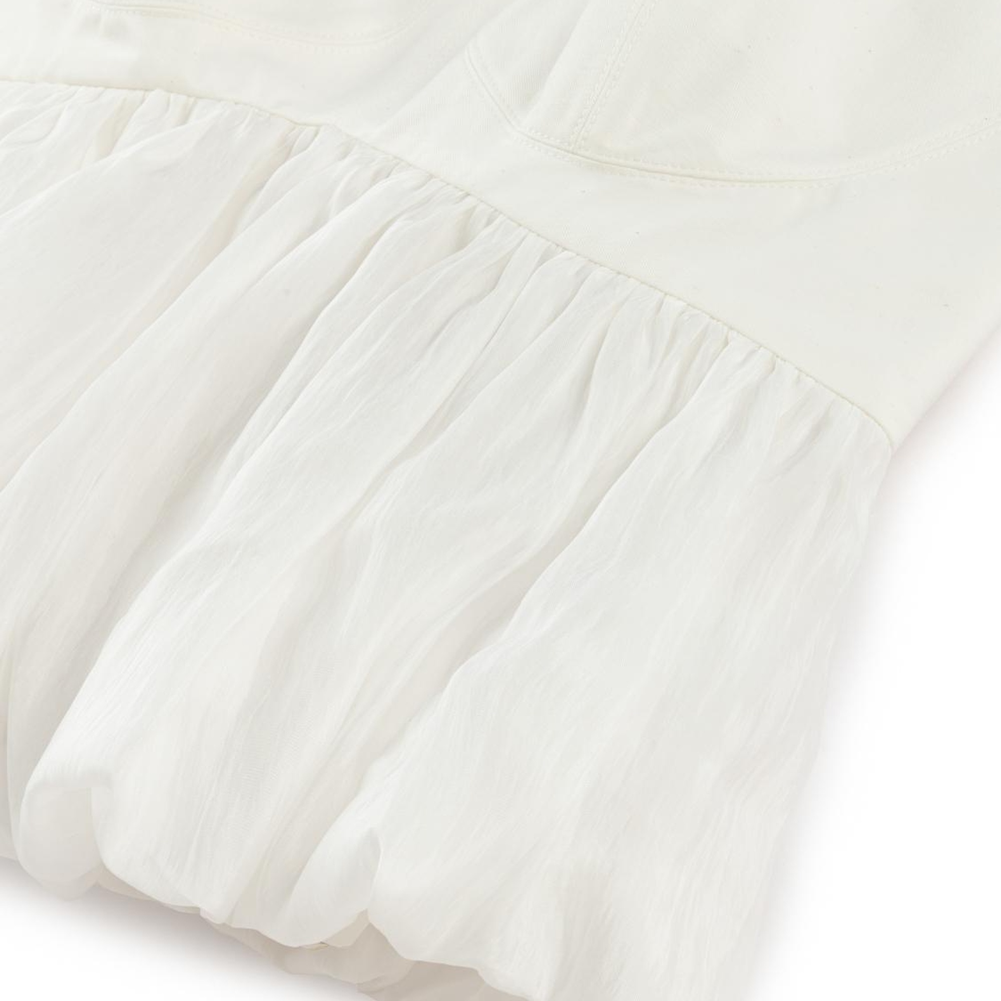 Kemer Askı Detaylı Bluz